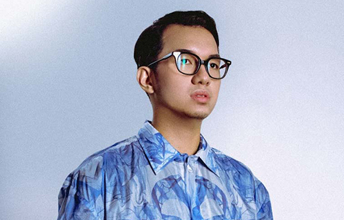 Filipino designer tackles toxic waste in collection presented in Japan
